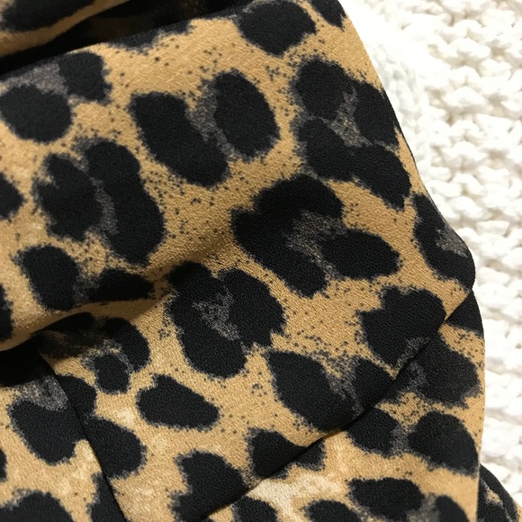 NWT A Bronze Age Oversized XXL Leopard Crepe Scrunchie - Picture 5 of 6